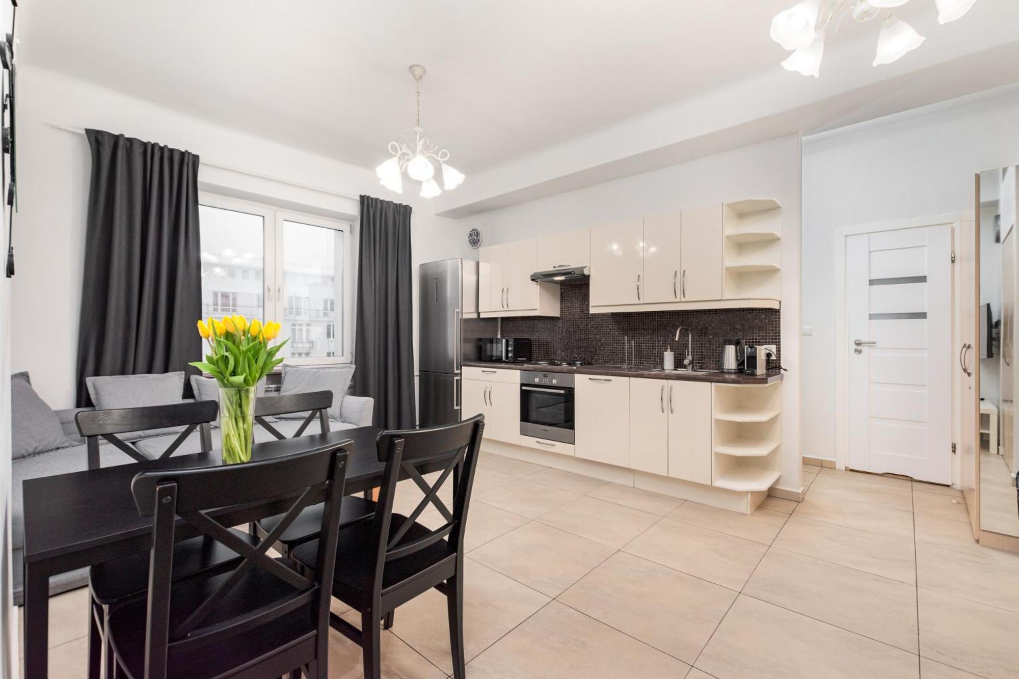 Apartamenty Wawa Centrum By Your Freedom Varsavia Esterno foto