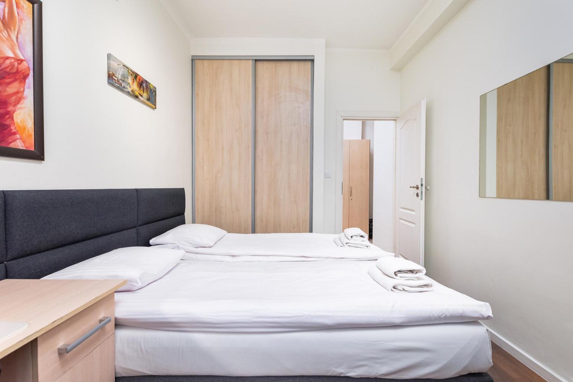 Apartamenty Wawa Centrum By Your Freedom Varsavia Esterno foto